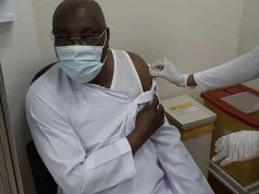 Atiku Abubakar is ‘first Nigerian’ to receive Pfizer COVID-19 vaccine
