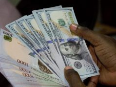 Naira depreciates further, exchanges for N572/$1 at parallel market