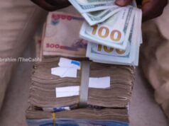 Naira drops to N1,370/$ at parallel market, gains marginally at official window
